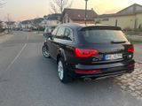 Audi Q7 4.2 TDI quattro tiptronic - V8 - Audi Q7 mit Diesel-Antrieb: 4.2