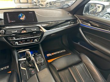 MYAUTOCENTER – Gebraucht- und Jahreswagen mit Werkstattservice in Pfaffenhofen BMW 520 *KEYLES*HEAD-UP*PANO*ACC*AHK*PDC(CAM)*