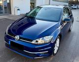 Volkswagen Golf 1.0 TSI IQ.DRIVE, SHZ, AHK, ACC