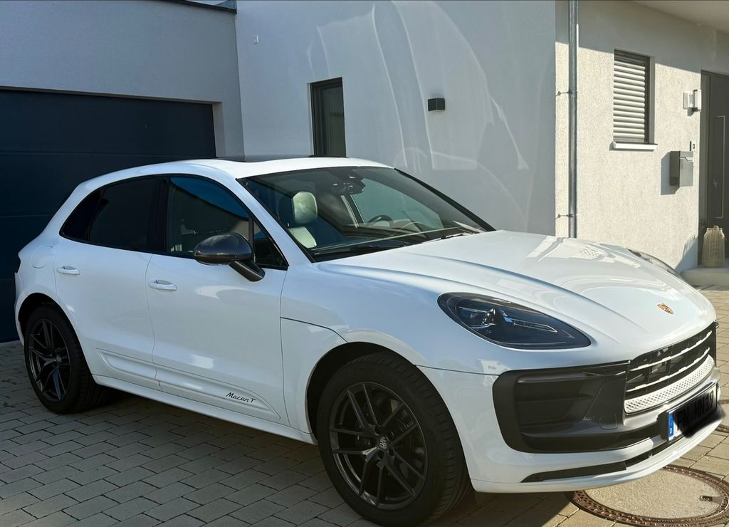 Image of Porsche Macan
