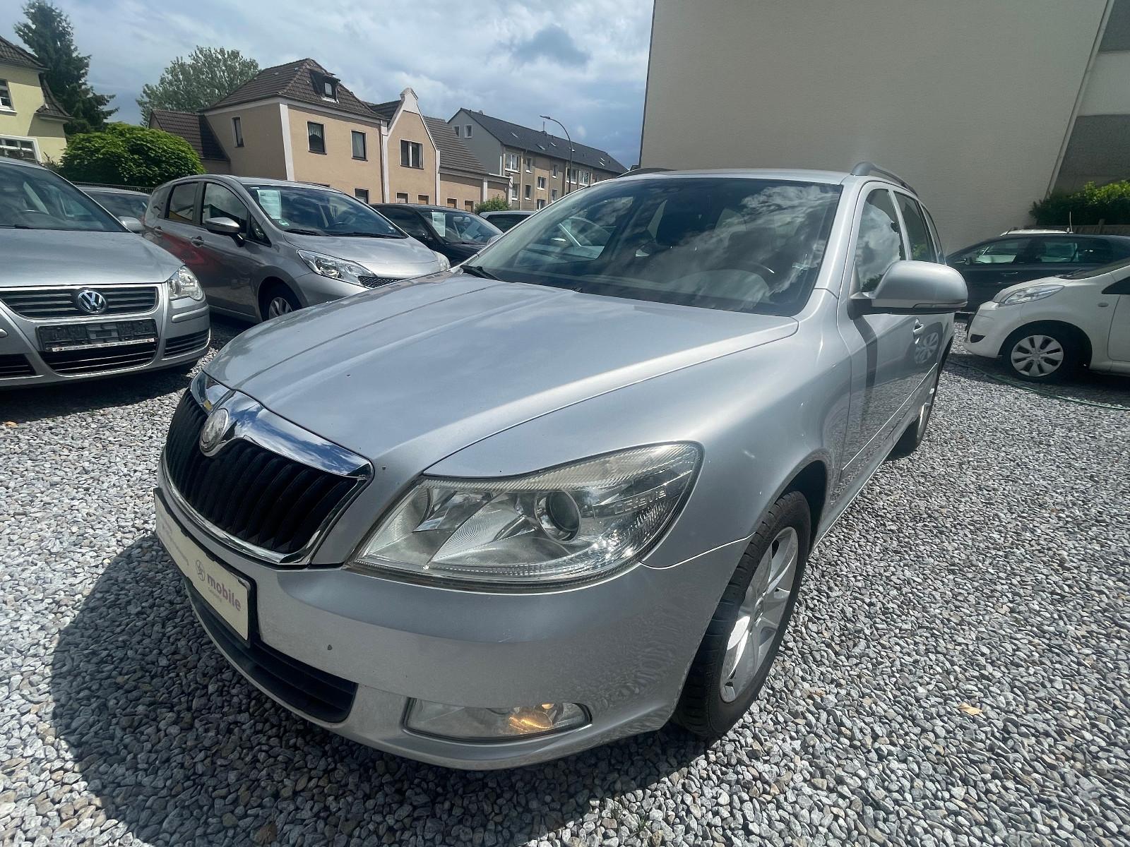 Skoda Octavia Combi *SITZHEUZUNG*