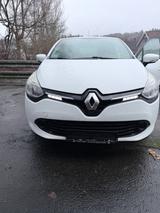 Renault Clio Dynamique TCe 90 eco2 Dynamique - Renault Clio: Eco2