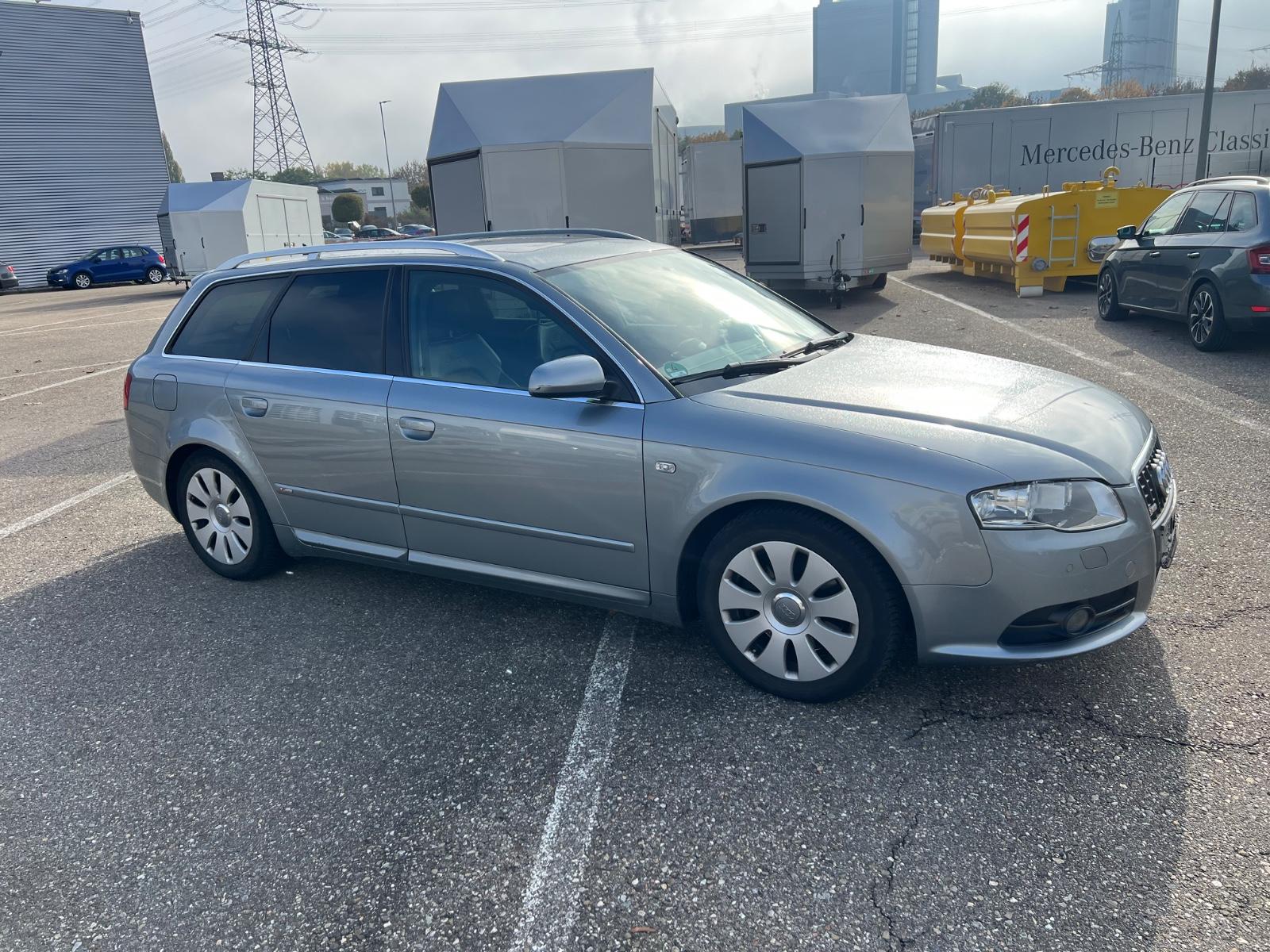 Audi A4 2008 — interior