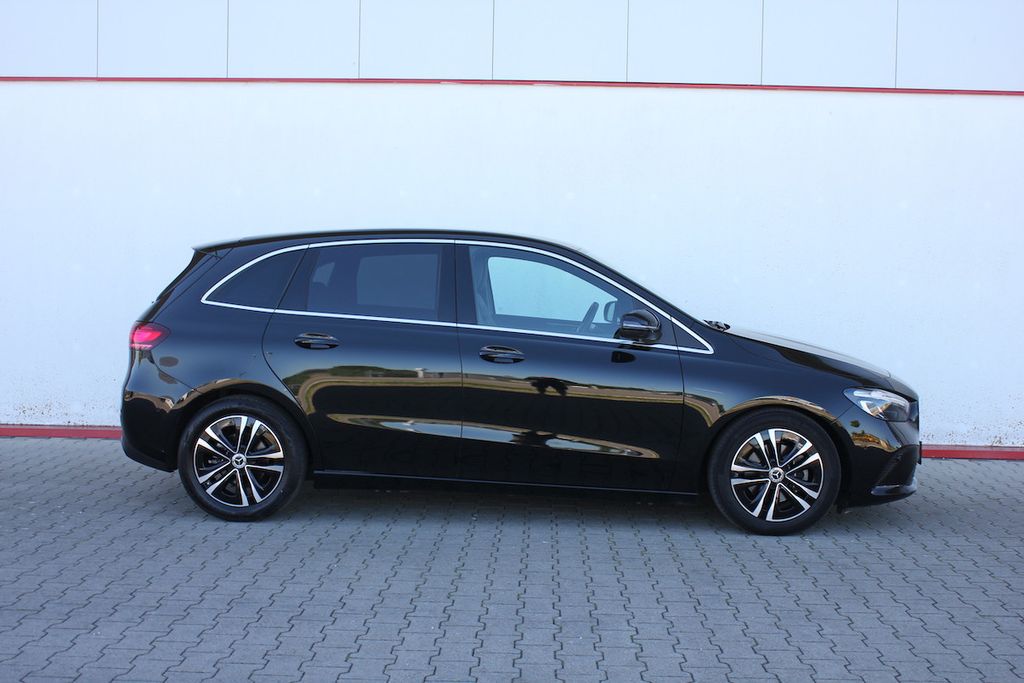 Image of Mercedes-Benz B 180