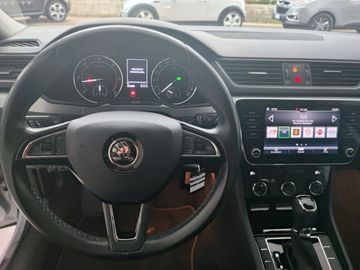 Skoda Superb - 11