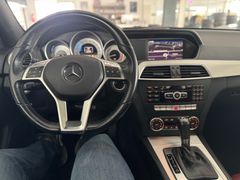 MERCEDES-BENZ C 350 CGI BlueEfficiency /AMG/Panorama/HarmanKar