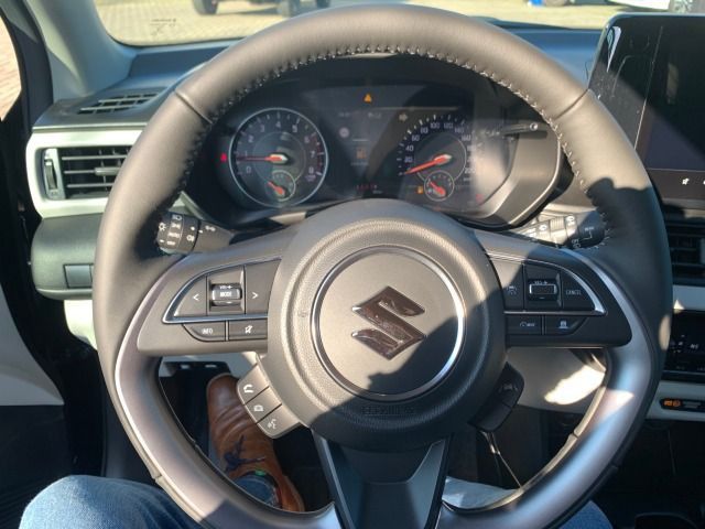 Fahrzeugabbildung Suzuki Swift 1.2 Dualjet Hybrid Comfort CarPlay/Kamera/