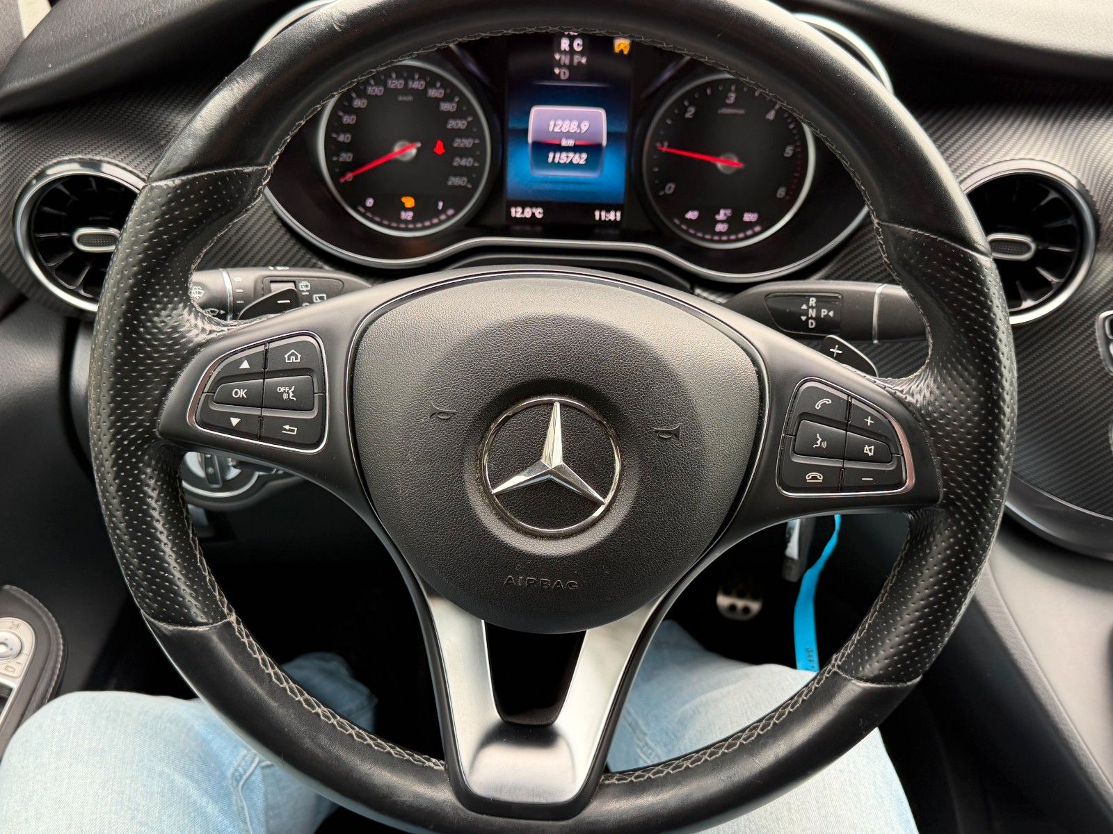 Fahrzeugabbildung Mercedes-Benz V 250 d AVANTGARDE ED AMG DISTRONIC Sitzklima