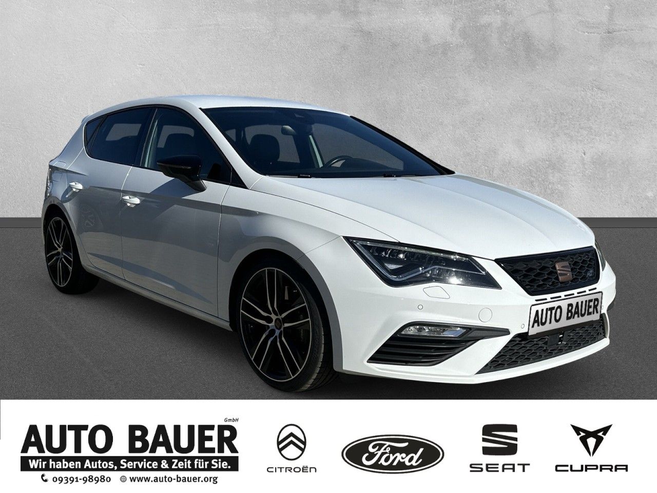 Fahrzeugabbildung SEAT Leon Cupra 2.0 TSI 213 kW (290 PS) 7-Gang-DSG - mit KI generiert/bearbeitet