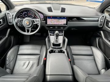Porsche Cayenne - 6