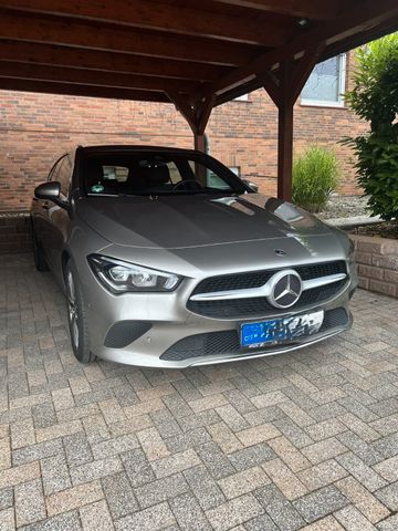 MERCEDES-BENZ CLA 200 d 4MATIC DCT Shooting Brake -