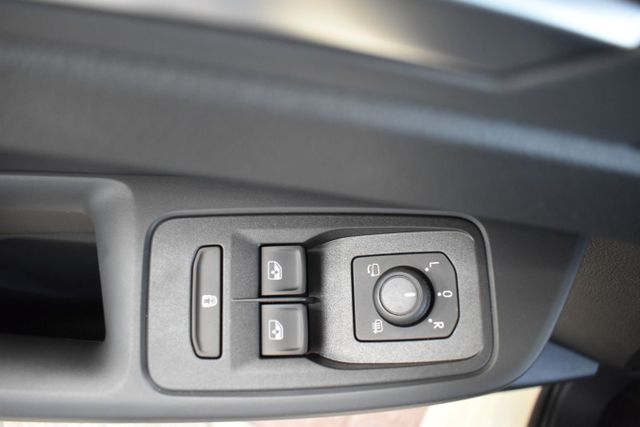 Caddy Maxi 7-Sitzer 2,0 l TDI*90 kW DSG*Taxi*