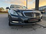 Mercedes-Benz E 250 CGI BlueEfficiency/SPURASS./DISTRONIC - Mercedes-Benz E 250: D