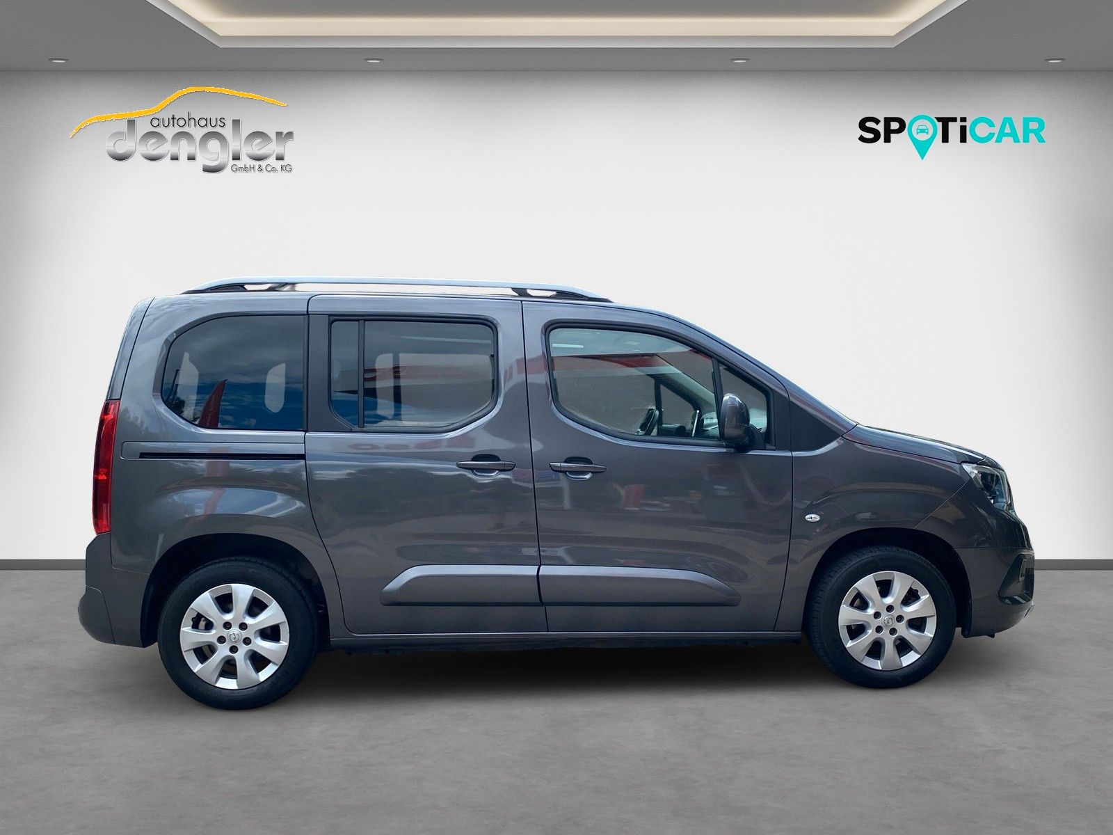 Fahrzeugabbildung Opel Combo Life E Innovation