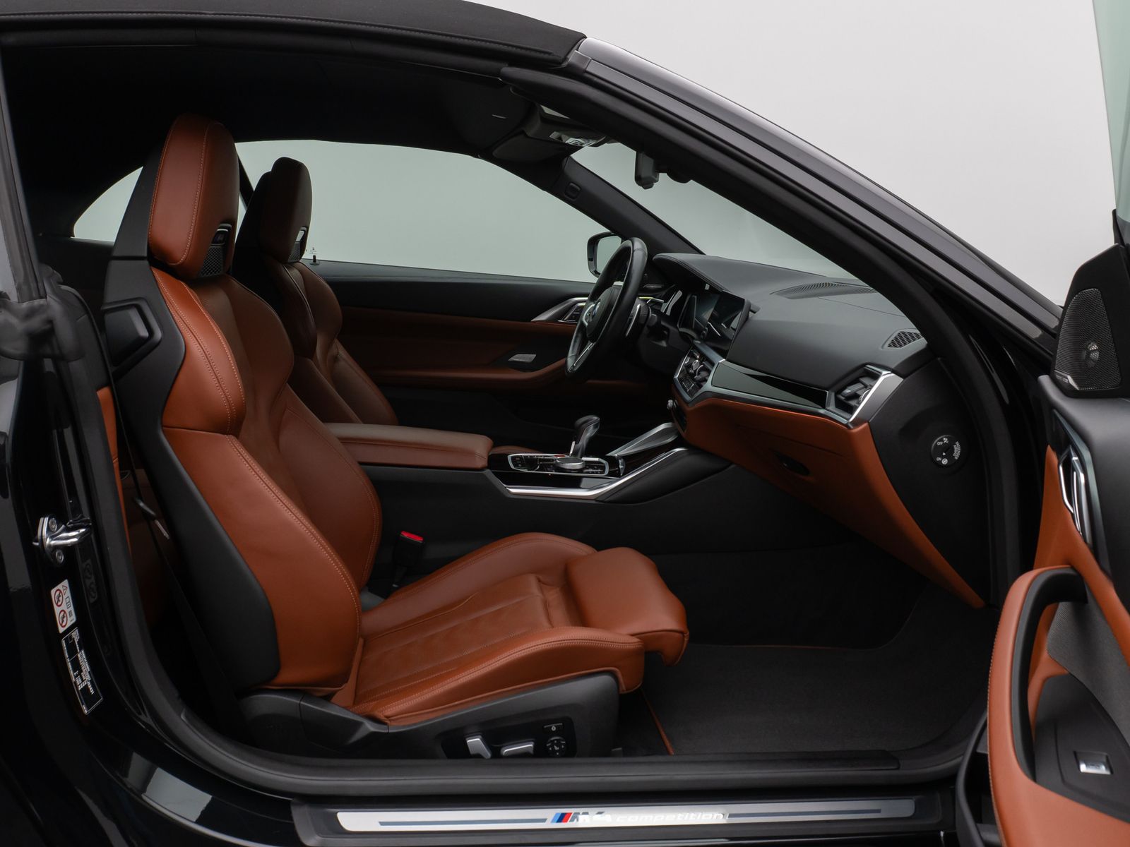 Fahrzeugabbildung BMW M4 Competition M xD Laser 360°HUD DAB H/K Komfor