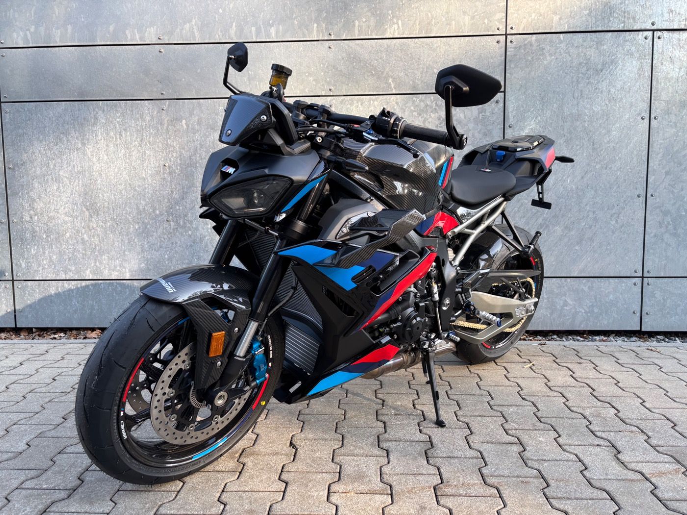 Fahrzeugabbildung BMW M 1000 R M Competition Paket