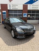 Mercedes-Benz C 180 C -Klasse Lim. C 180 CGI BlueEfficiency - Mercedes-Benz mit Benzin-Antrieb: Limousine, 180 Cgi Blueefficiency
