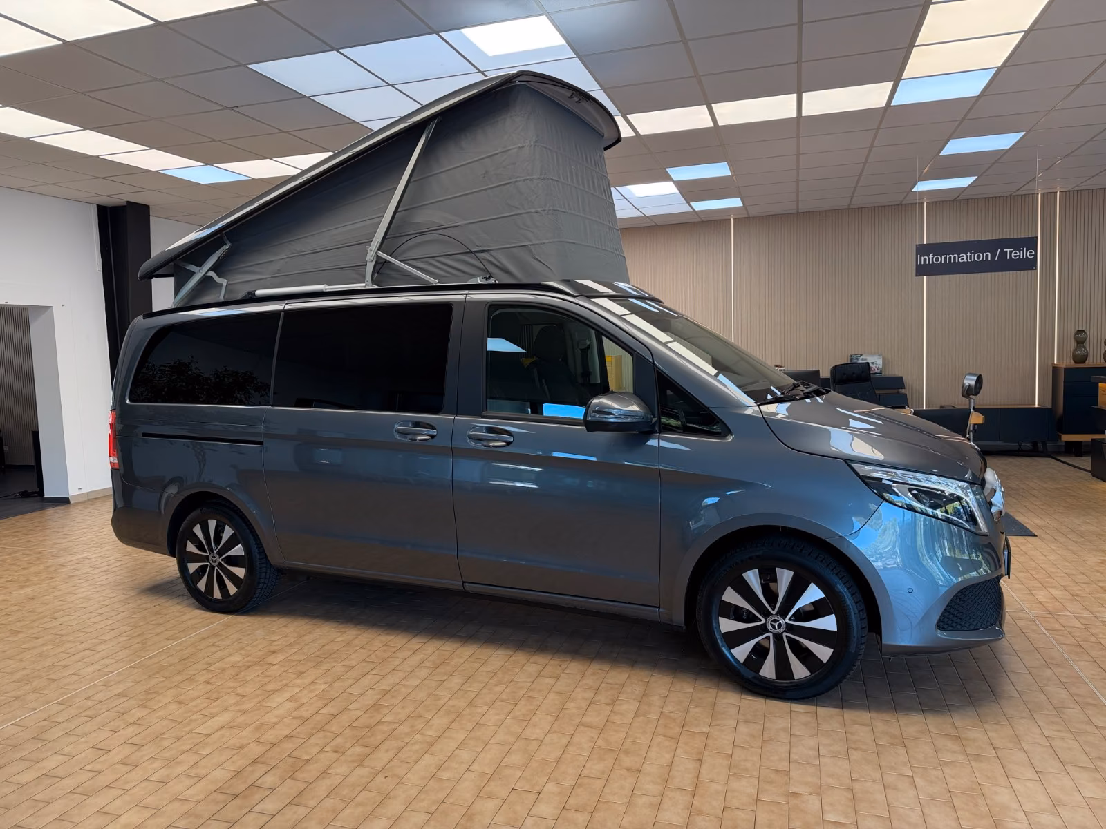 Mercedes-Benz V250 Marco Polo EDITION Küche 4-MATIC / Easy-Up