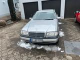 Mercedes-Benz Mercedes c180-w202 1993 - gebrauchte Mercedes-Benz C 180 aus dem Jahr 1993