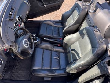 Fahrzeugabbildung Audi TT Roadster 1.8 T Xenon Leder SHZ Klimaaut. uvm.