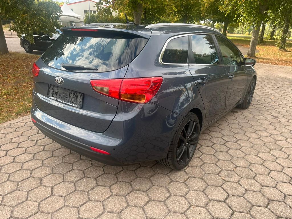 KIA cee'd SW 1.6 CRDi 128 Spirit Autom. - Bild 5