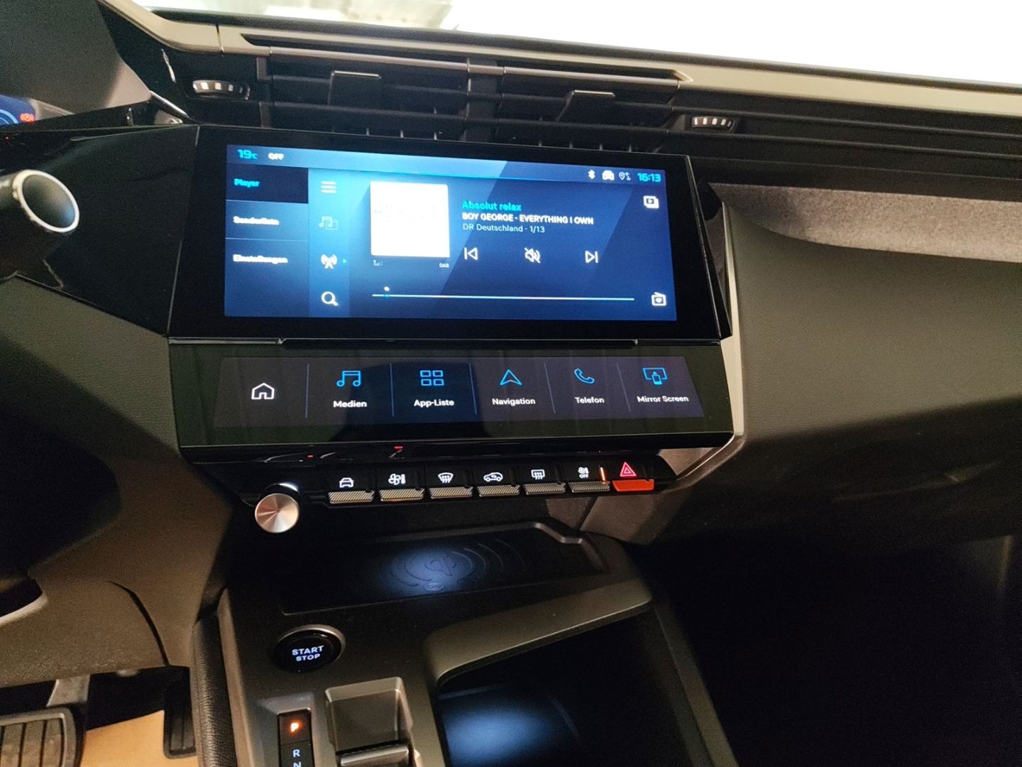 Peugeot 308 - Bild 11
