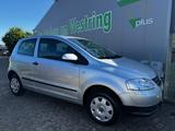 Volkswagen FOX COLOR EDITION+KLIMA+ZV+TÜV+WARTUNG+GEPFLEGT+ - VW Fox Gebrauchtwagen