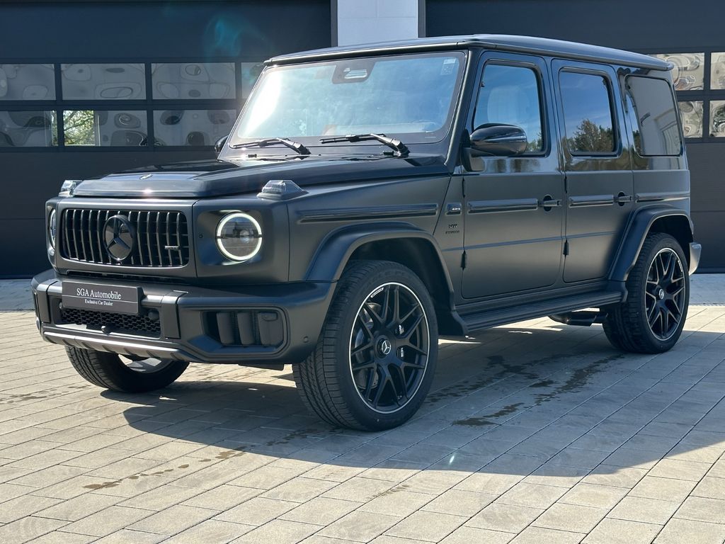 Mercedes-Benz G 63 AMG FACELIFT *1OF200*TWO TONE*FULL*TV*NEW