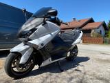 Yamaha 530 T-MAX   ABS  TOP-Zustand - BENZIN ROLLER