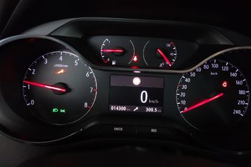 Bild 9 Opel Crossland (X) Crossland Enjoy