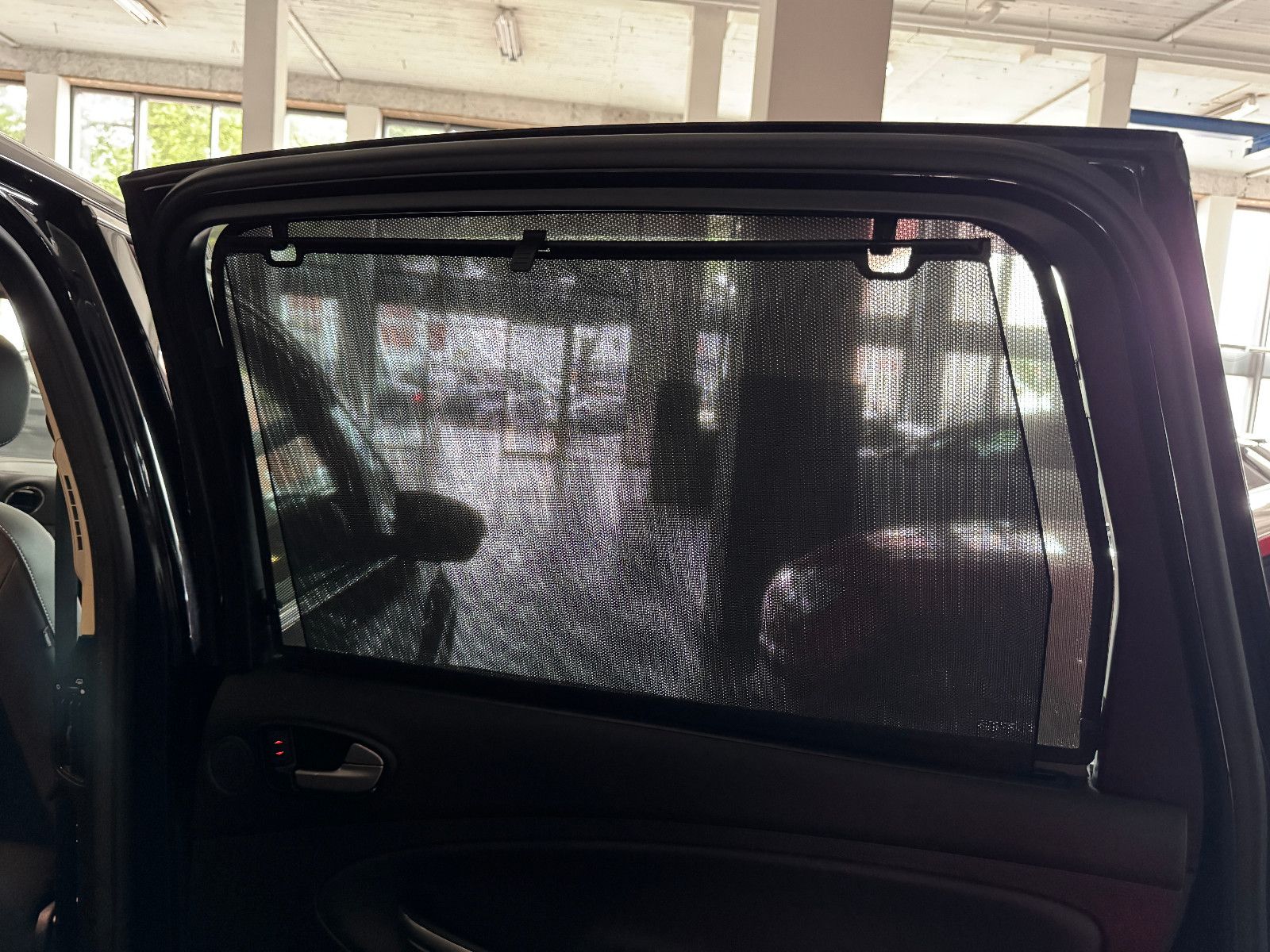 Fahrzeugabbildung Ford S-MAX AUTOMATIK SPORTPAKET TITANIUM X VOLL