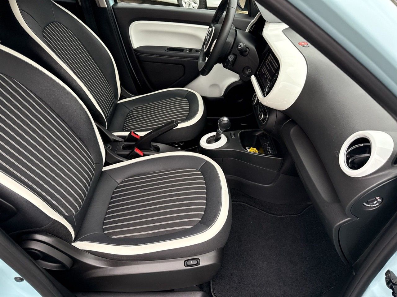 Renault Twingo - Bild 15