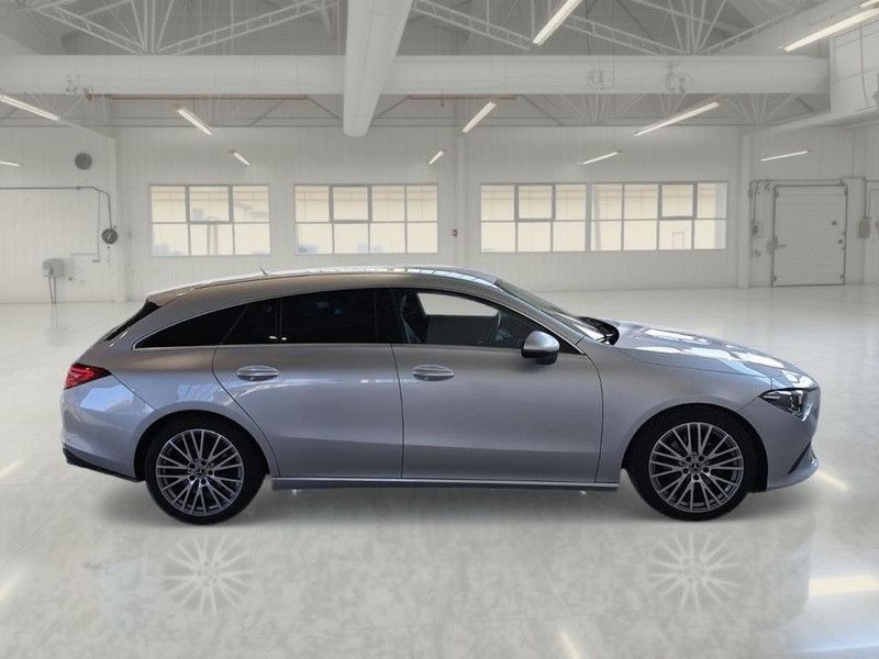 Mercedes-Benz MERCEDES-BENZ CLA 200 D AUTOMATICO SPORT STATION imagem 3