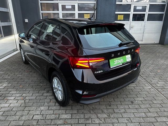 Fabia 1.0 TSI DSG KAMERA;SHZ;LED;PDC