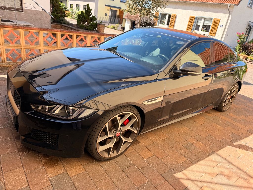 Image of Jaguar XE