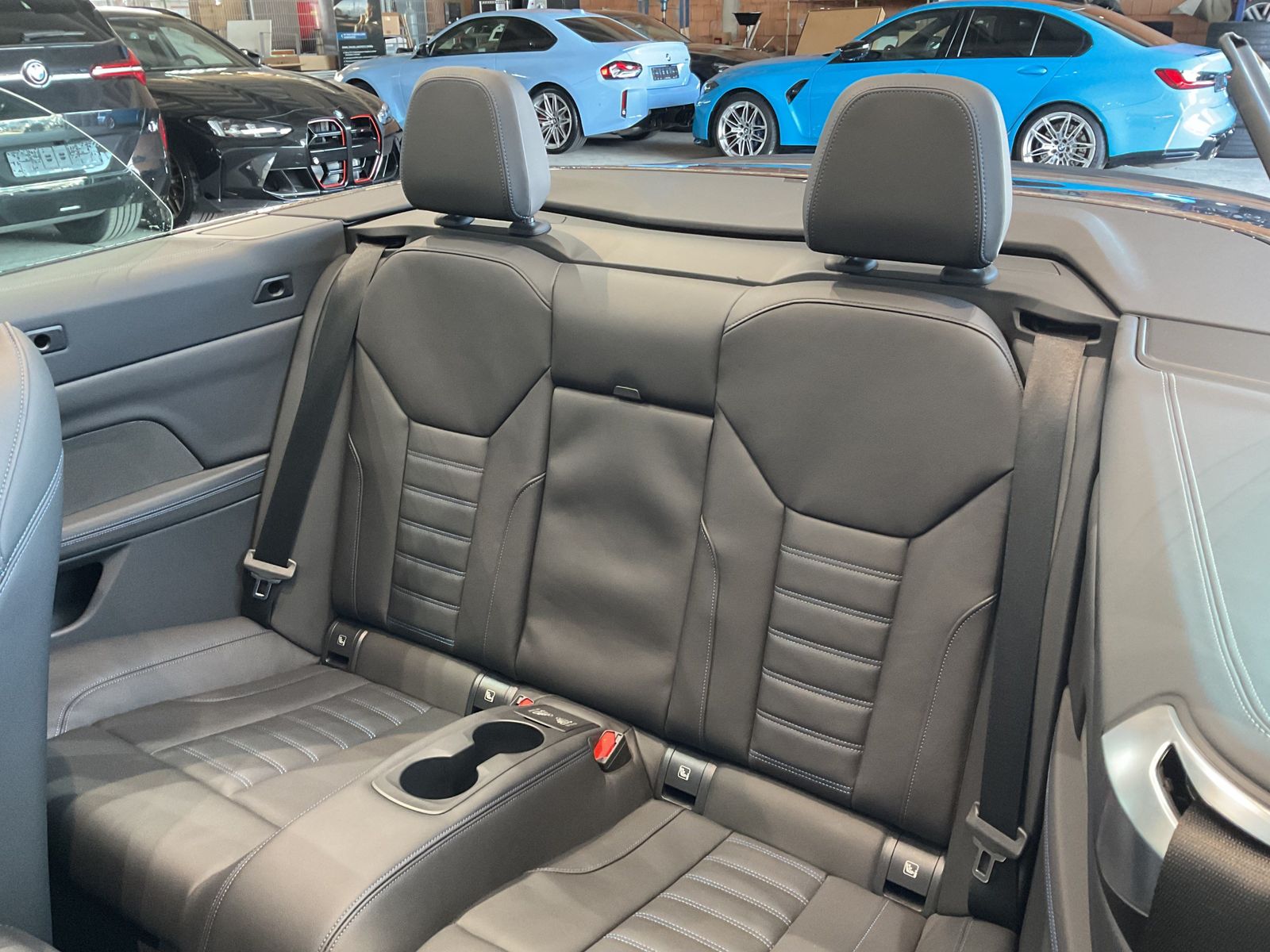 Fahrzeugabbildung BMW M440i xDrive |Nackenwärmer |Lenkradheizung |HK H