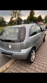 Opel Corsa 1.2 Twinport Edition mit TomTom Go Edi... - Opel Corsa mit Halbautomatikschaltung