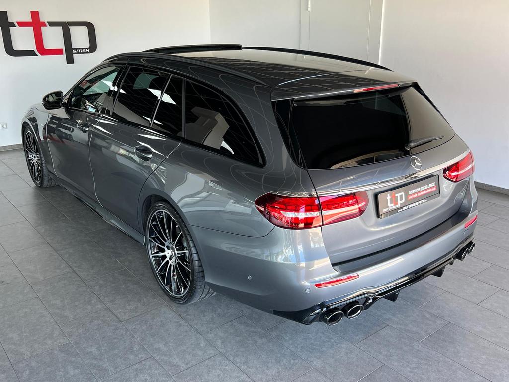 Mercedes-Benz E 53 AMG