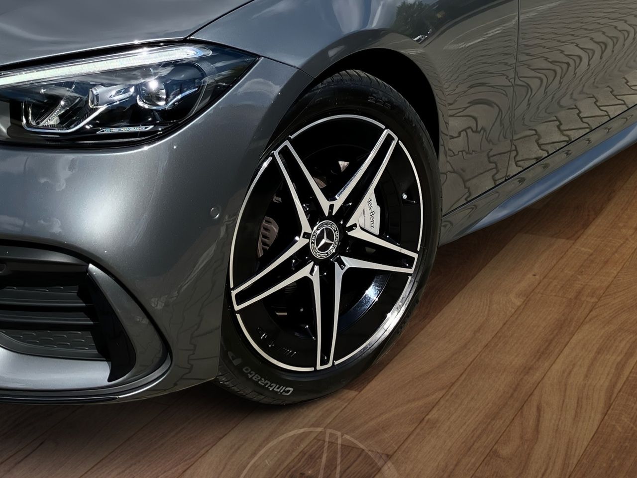 Fahrzeugabbildung Mercedes-Benz C 220 d 4M T AMG AHK Night Pano LED AdvSoundsyst
