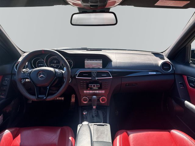MERCEDES-BENZ C 63 AMG – Bild 7