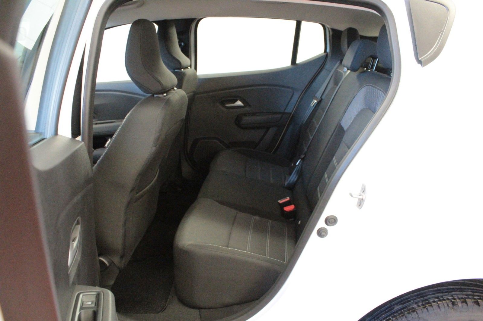 Fahrzeugabbildung Dacia Sandero TCe 90 auto Expression*15204*