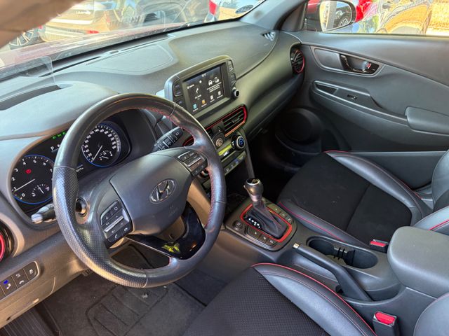 Fahrzeugabbildung Hyundai Kona Style 4WD Aut.+CarPlay+SHZ+Kamera+BT+LM