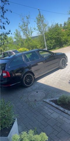 Skoda Octavia Rs (1z) 2,0 Tfsi