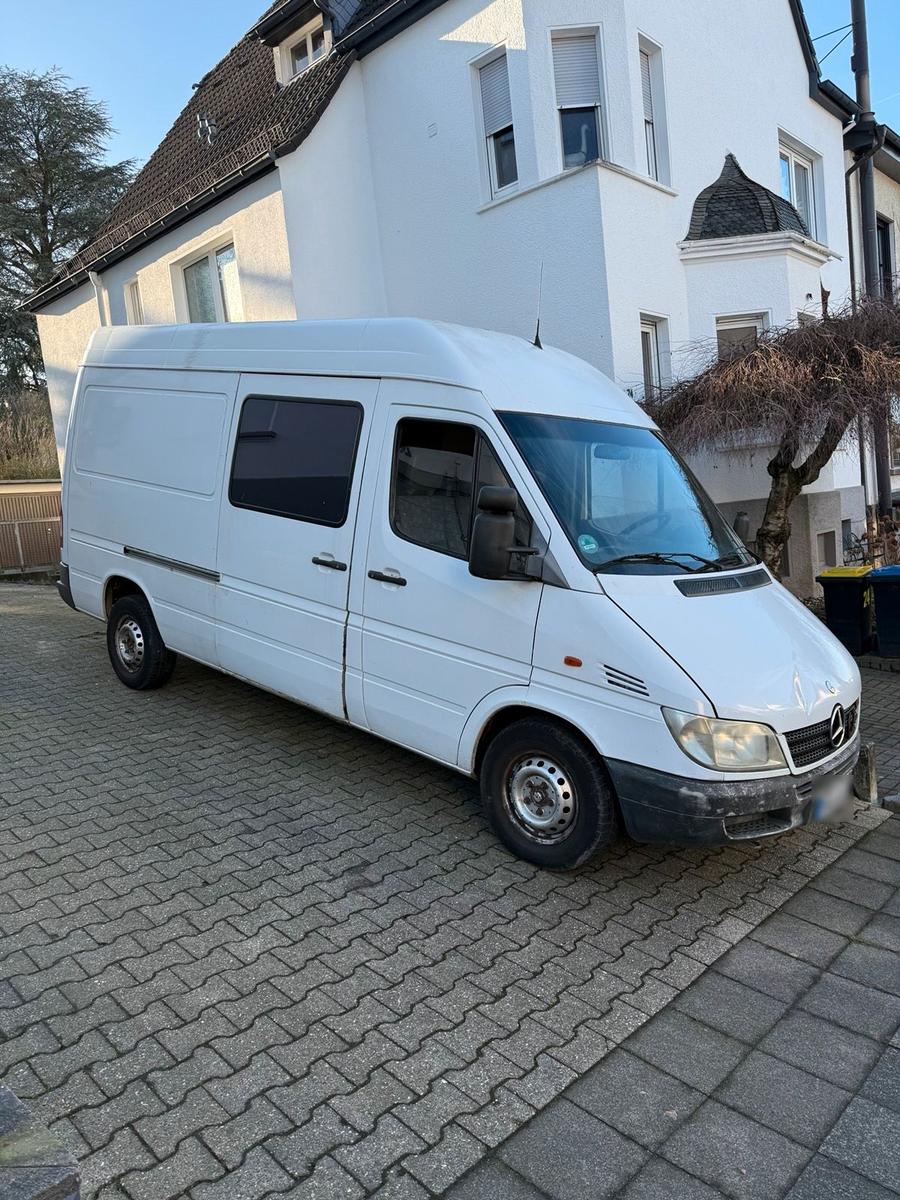 Mercedes-Benz Sprinter