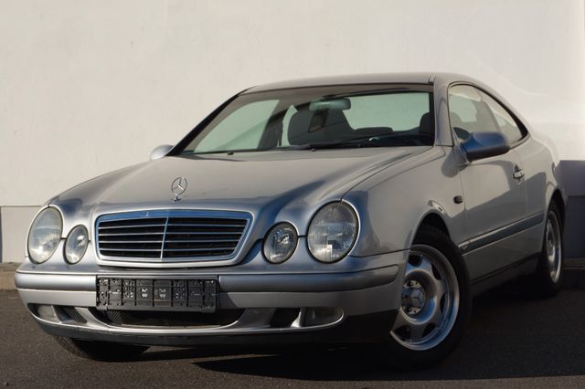 Mercedes-Benz CLK 200 Sport Coupe*Klima*Alu*ZV*BC*CD*ELFH*