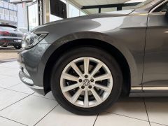 VW Passat Variant Highline 2.HAND/DSG/AHK/VIRTUAL!