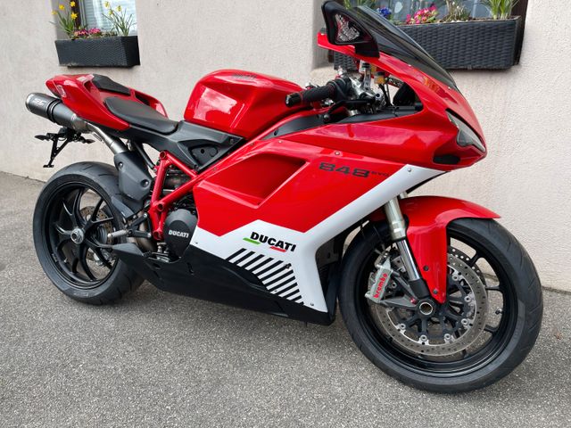 Ducati 848 Evo SC-Project, Service neu