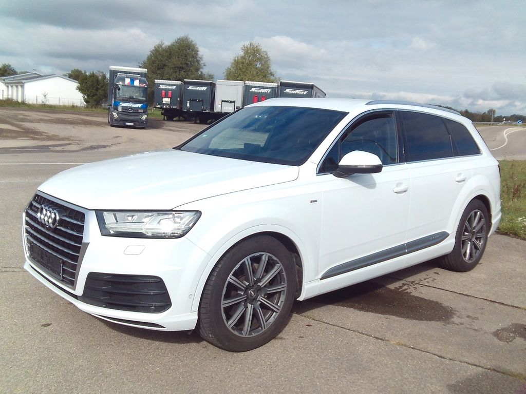 Image of Audi Q7