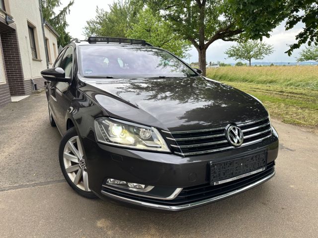 Volkswagen Passat Variant Highline Pano/Xenon/Kamera