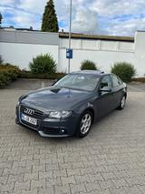 Audi A4 2.0 TDI (DPF) 100 kW Attraction Attraction - Audi A4 aus 2010 mit Diesel-Antrieb: Limousine
